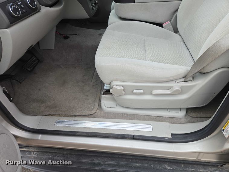 image for item EV5753 2008 GMC Yukon SUV