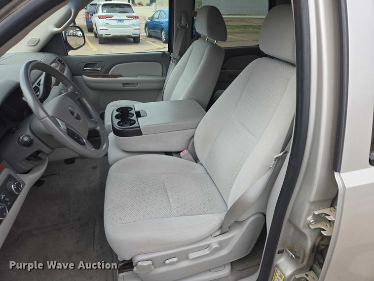 image for item EV5753 2008 GMC Yukon SUV