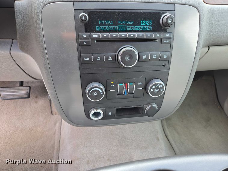 image for item EV5753 2008 GMC Yukon SUV