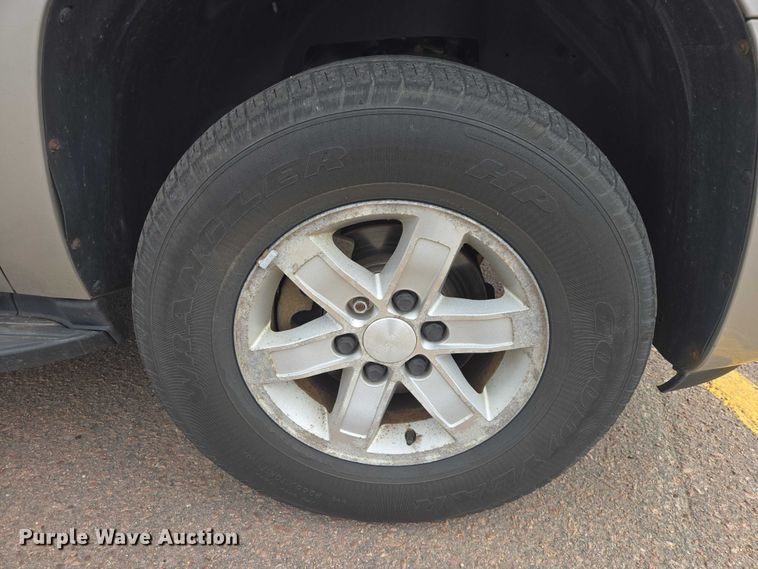 image for item EV5753 2008 GMC Yukon SUV