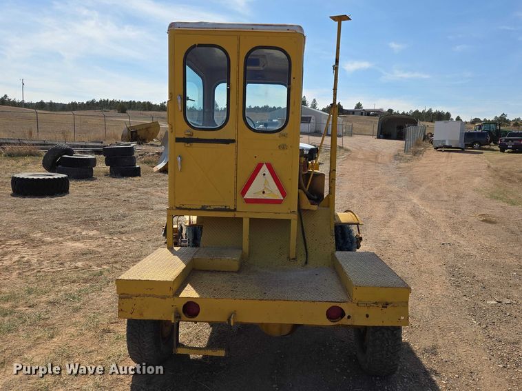 image for item EV5828 Broce D18 sweeper