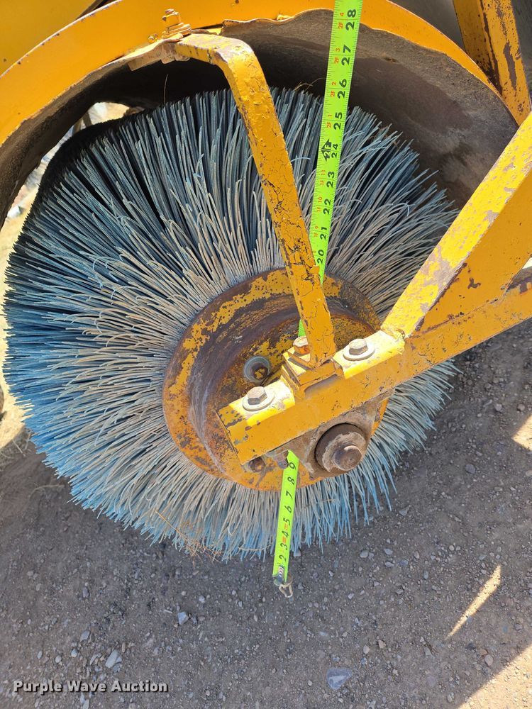 image for item EV5828 Broce D18 sweeper