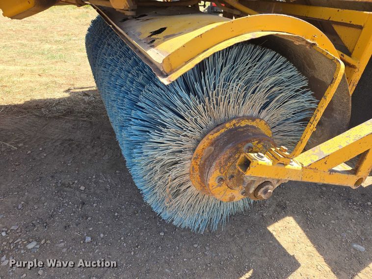 image for item EV5828 Broce D18 sweeper