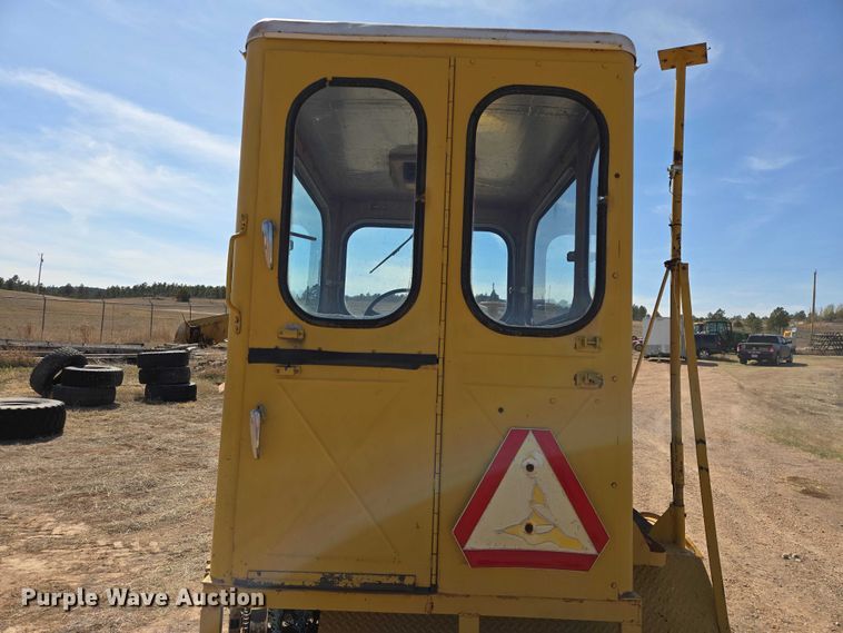 image for item EV5828 Broce D18 sweeper