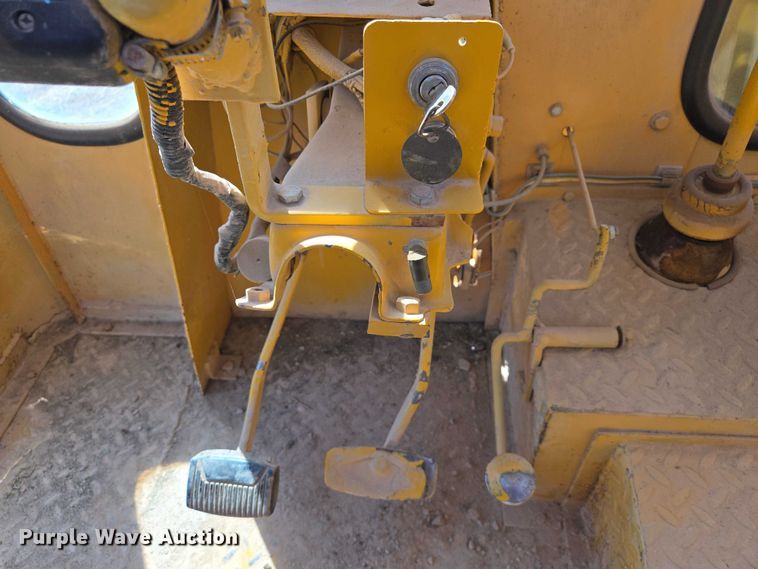 image for item EV5828 Broce D18 sweeper