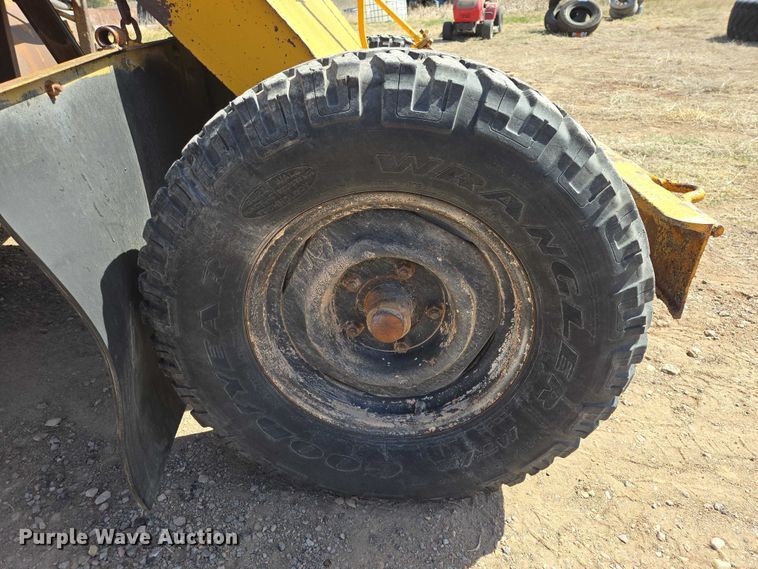 image for item EV5828 Broce D18 sweeper