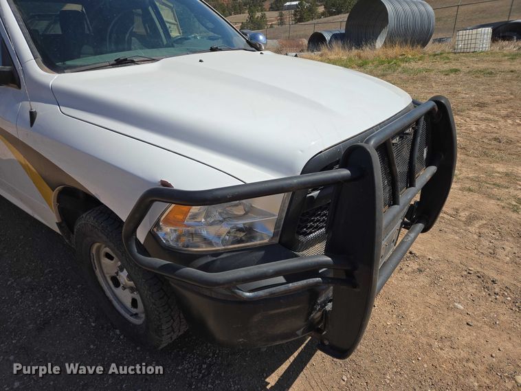 image for item EV5829 2017 RAM 1500 Crew Cab pickup truck