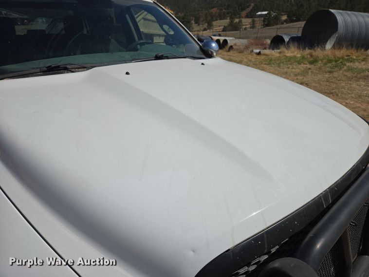 image for item EV5829 2017 RAM 1500 Crew Cab pickup truck