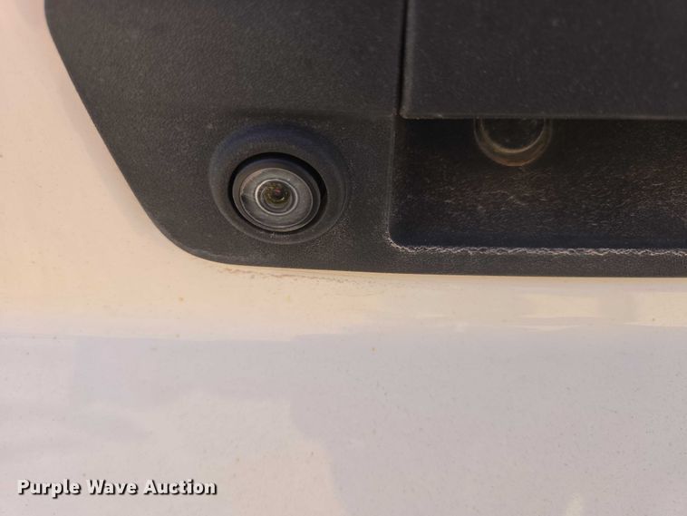 image for item EV5829 2017 RAM 1500 Crew Cab pickup truck
