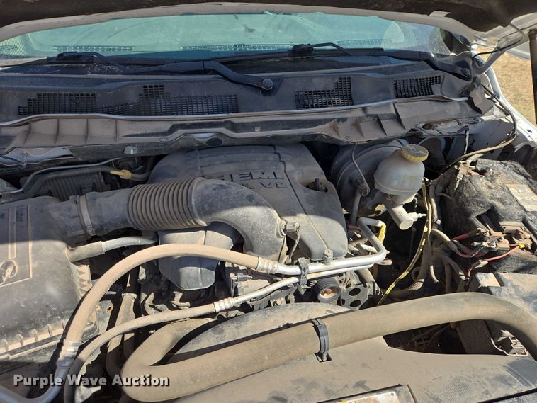 image for item EV5829 2017 RAM 1500 Crew Cab pickup truck