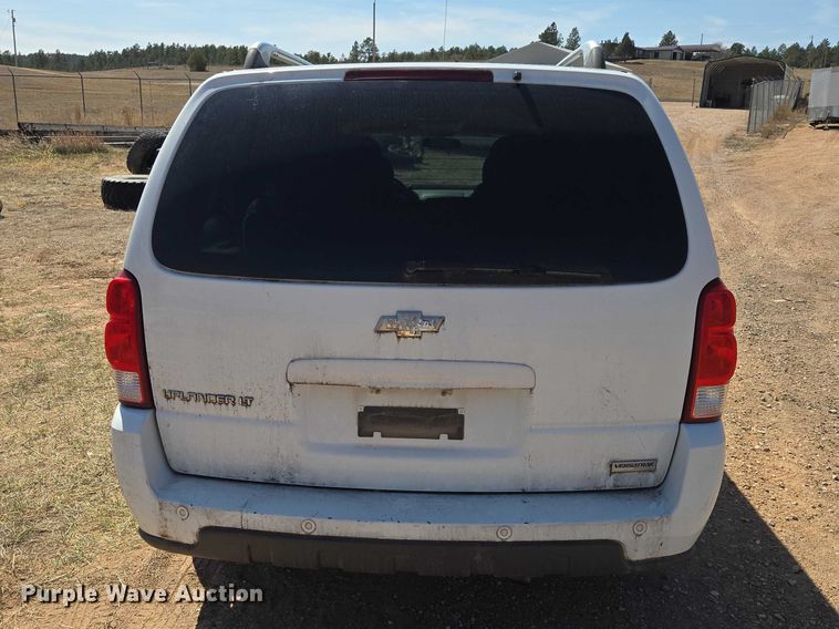 image for item EV5830 2006 Chevrolet Uplander van