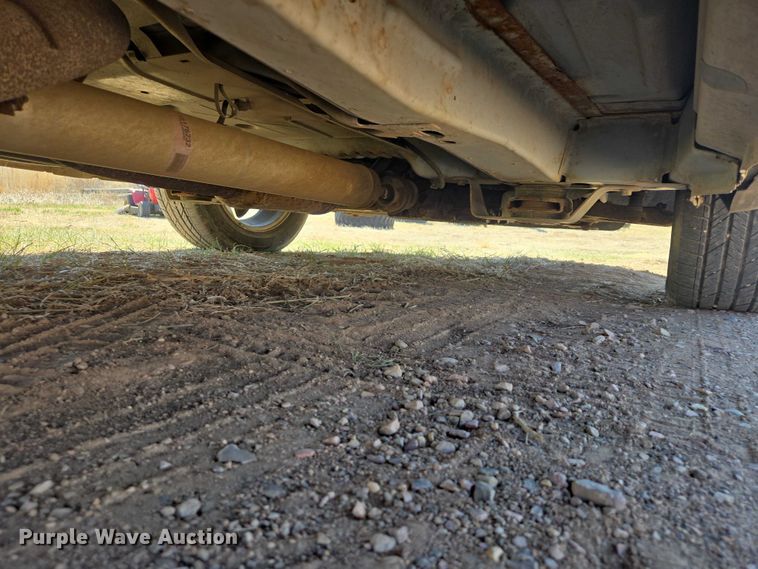 image for item EV5830 2006 Chevrolet Uplander van