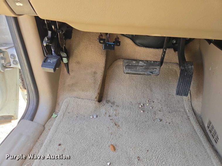 image for item EV5830 2006 Chevrolet Uplander van