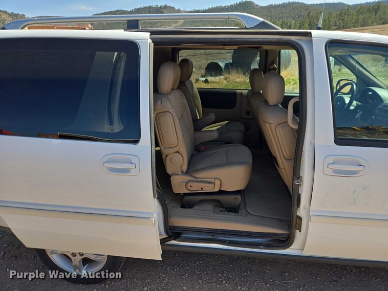 image for item EV5830 2006 Chevrolet Uplander van