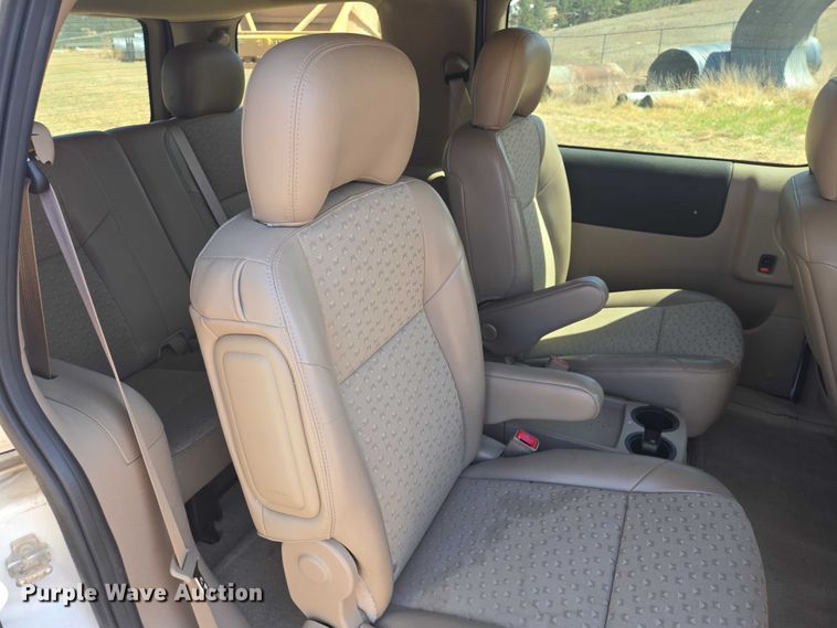 image for item EV5830 2006 Chevrolet Uplander van