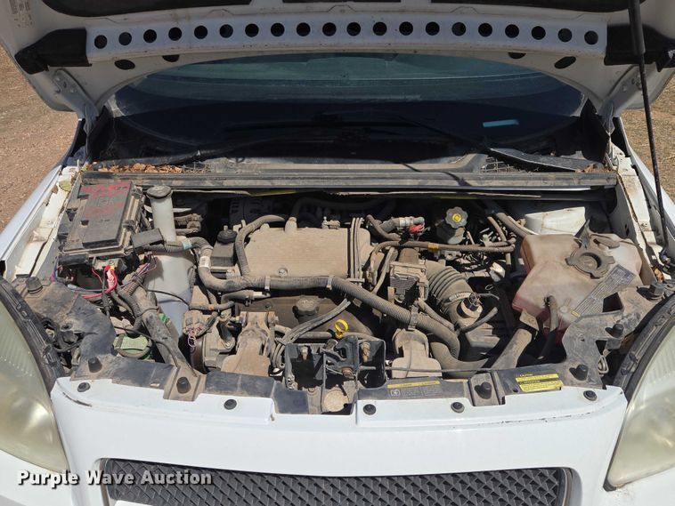 image for item EV5830 2006 Chevrolet Uplander van