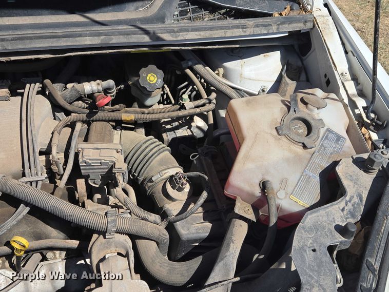 image for item EV5830 2006 Chevrolet Uplander van