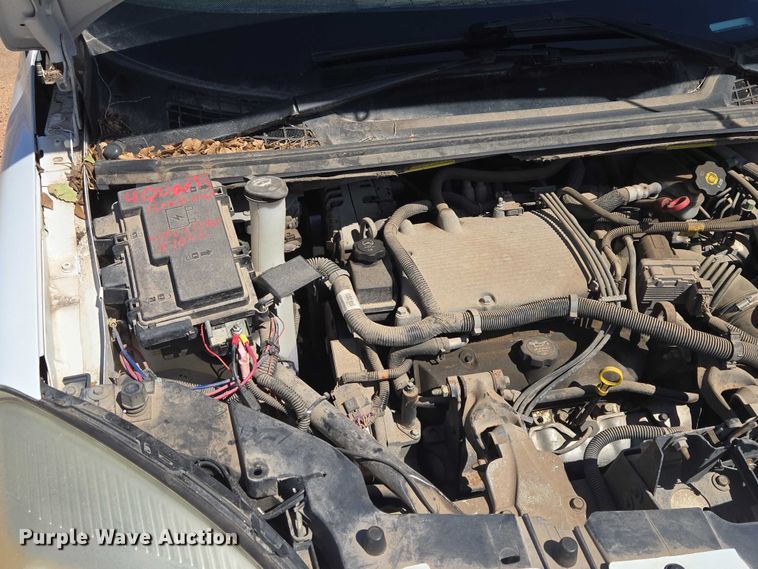 image for item EV5830 2006 Chevrolet Uplander van