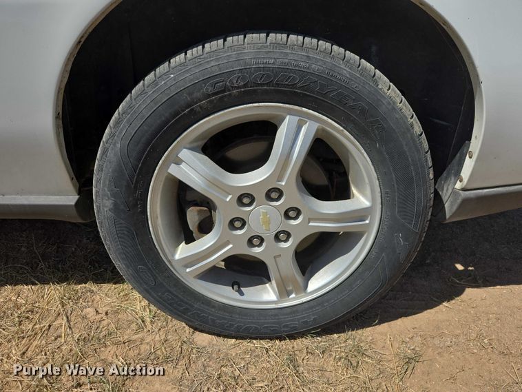 image for item EV5830 2006 Chevrolet Uplander van