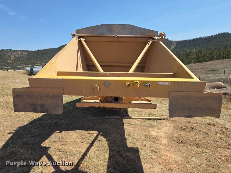 image for item EV5831 1994 Load King The Originator 2466 bottom dump trailer