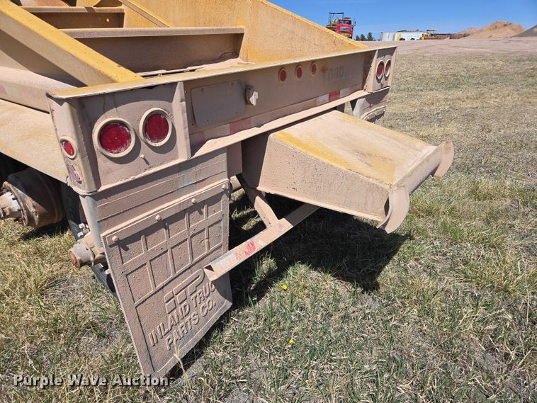 image for item EV5831 1994 Load King The Originator 2466 bottom dump trailer