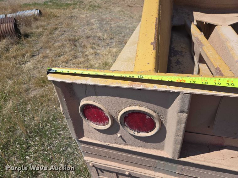 image for item EV5831 1994 Load King The Originator 2466 bottom dump trailer