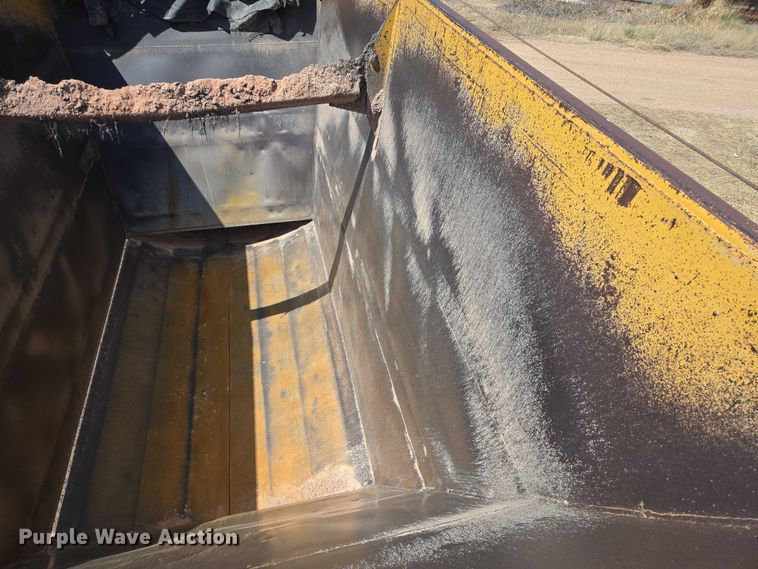 image for item EV5831 1994 Load King The Originator 2466 bottom dump trailer