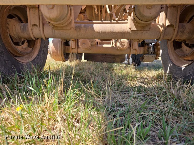 image for item EV5831 1994 Load King The Originator 2466 bottom dump trailer