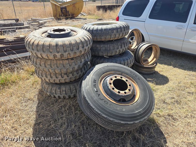 image for item EV5832 Tires and wheels