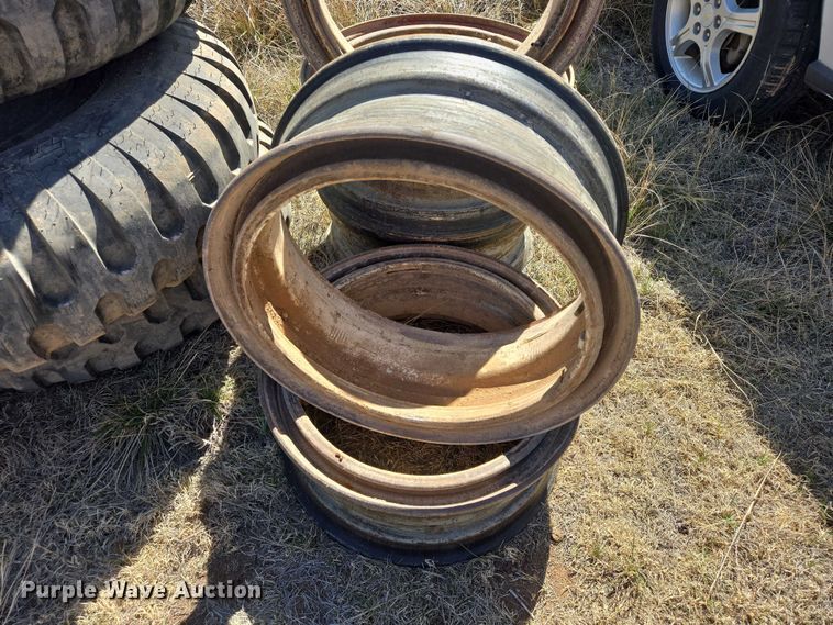 image for item EV5832 Tires and wheels