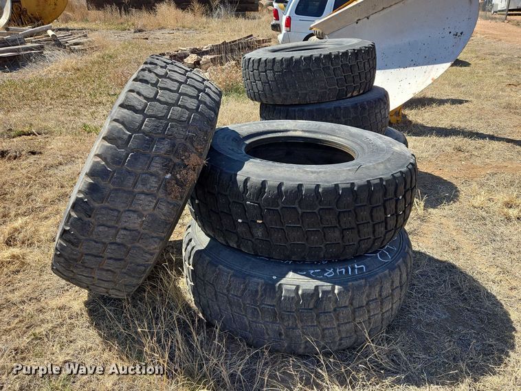 image for item EV5834 (6) Michelin Snoplus 17.5R25