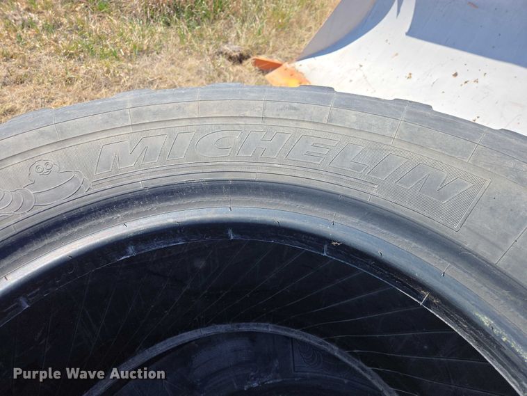 image for item EV5834 (6) Michelin Snoplus 17.5R25