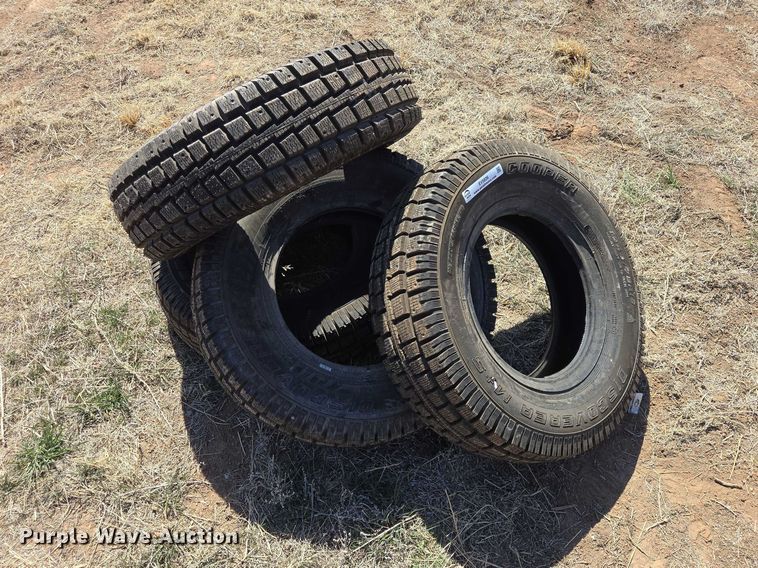 image for item EV5836 (4) Cooper Discovery LT245/75R16 tires