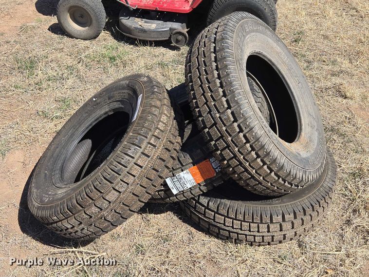 image for item EV5836 (4) Cooper Discovery LT245/75R16 tires
