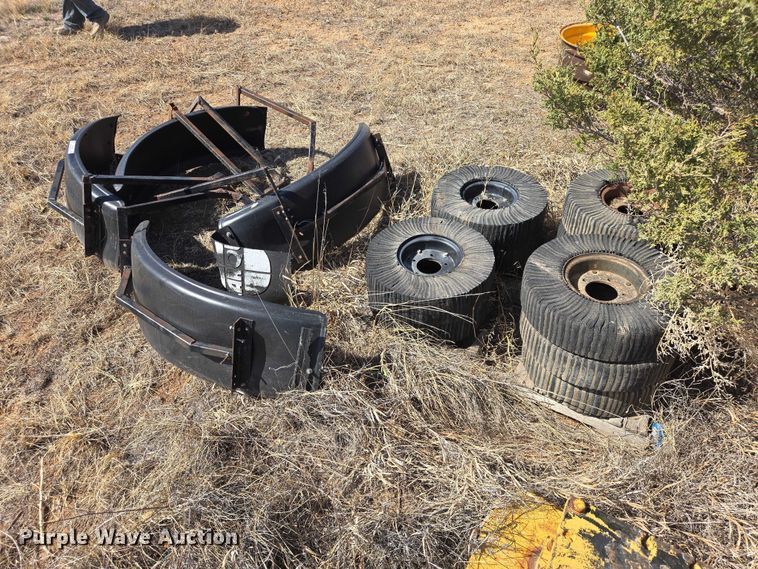 image for item EV5838 Agriculture attachments