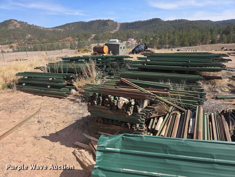 image for item EV5841 Metal posts