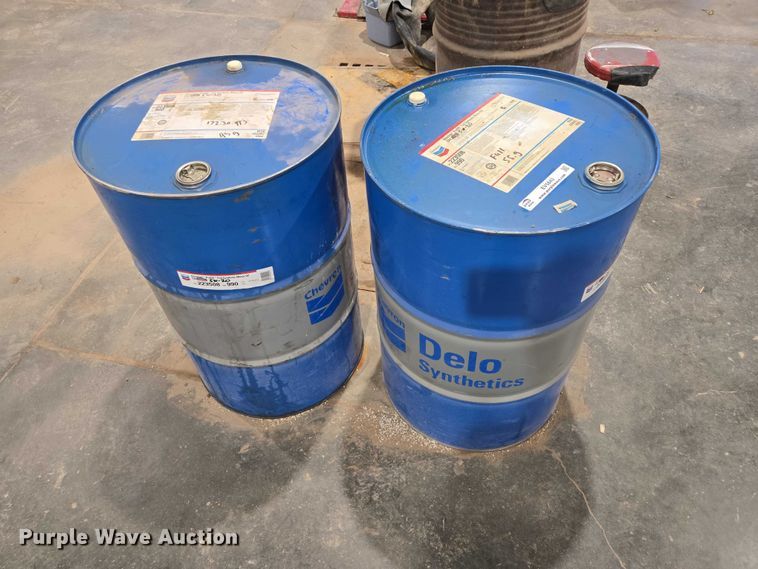 image for item EV5843 Chevron 5W-20 oil