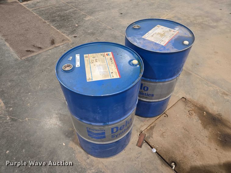 image for item EV5843 Chevron 5W-20 oil