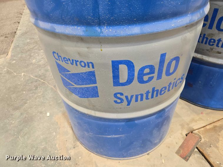 image for item EV5843 Chevron 5W-20 oil