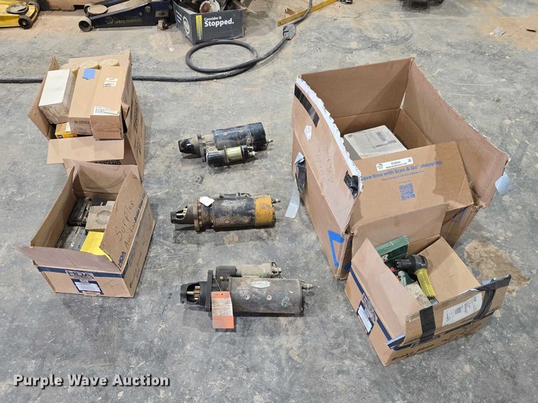 image for item EV5844 Truck parts