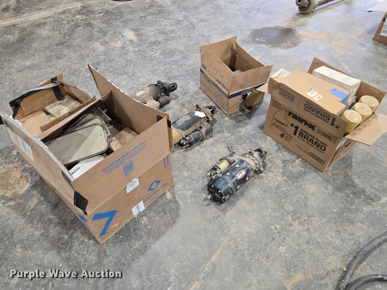 image for item EV5844 Truck parts