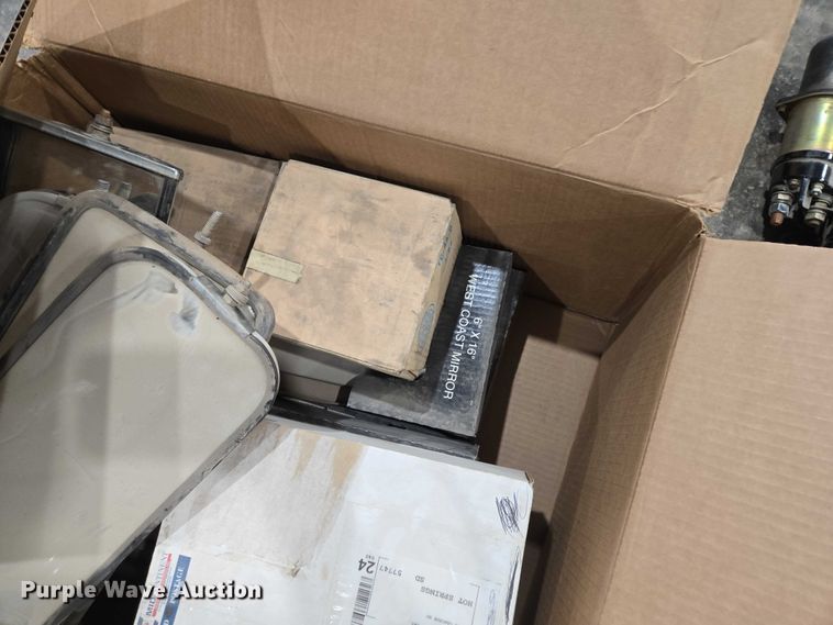 image for item EV5844 Truck parts