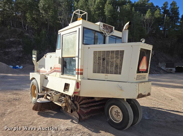 image for item EV5845 1990 Elgin Pelican street sweeper truck