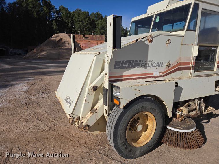 image for item EV5845 1990 Elgin Pelican street sweeper truck