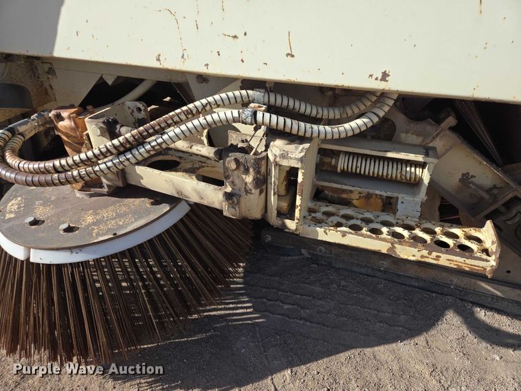 image for item EV5845 1990 Elgin Pelican street sweeper truck