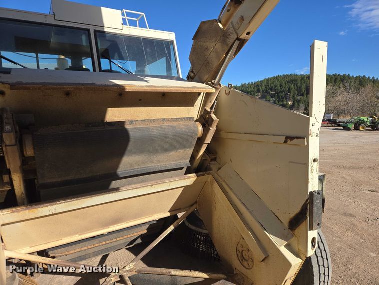 image for item EV5845 1990 Elgin Pelican street sweeper truck