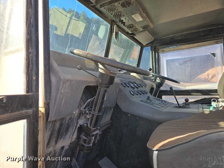 image for item EV5845 1990 Elgin Pelican street sweeper truck