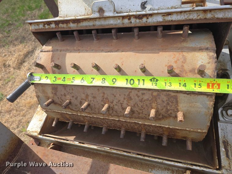 image for item EV5945 Thresher