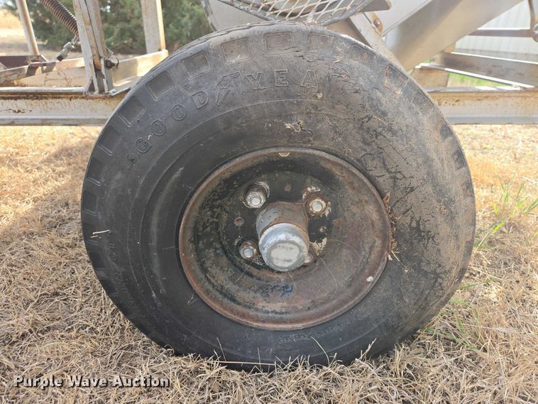 image for item EV5945 Thresher