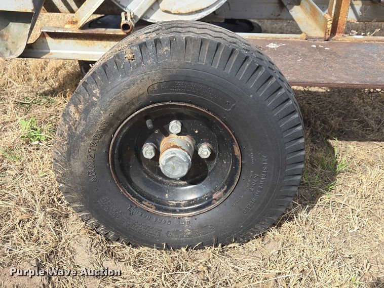 image for item EV5945 Thresher